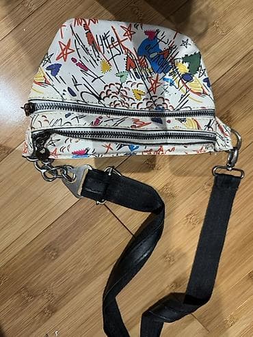 charles keith az: Çiyin çantası, İşlənmiş — 3