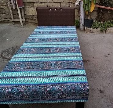 ucuz linoleum: 1 nəfərlik çarpayılar 60 manat. 2 nəfərlik taxt 110 manat — 3