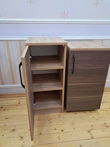 столик для кровати: Тумбы — 8