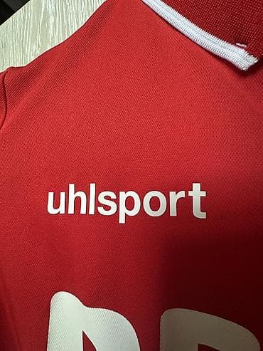 deutsch: 1. FC Köln rəsmi futbol köynəyi - Brend: uhlsport - Rəng: qırmızı, ağ — 3