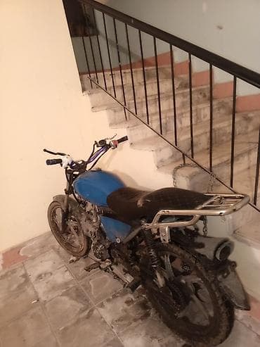 Əlim yantı satılır gecəynən odur sürdü yalan yerə narahat eləməyin