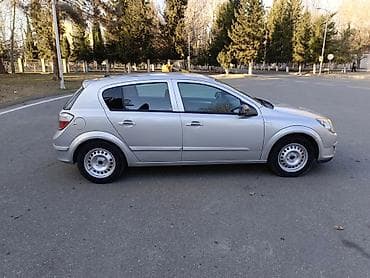 panel satiwi: Opel Astra H – gümüşü rəng, 5 qapılı hetçbek.Hazır maşındı.ikinci — 4