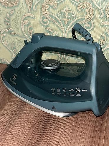 par utuleri: Electrolux Refine 600 buxarlı ütü – Pine Green rəng. Xüsusiyyətlər: - — 4