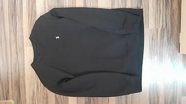 kətan paltar: Qara rəngli, sadə dizaynlı kişi/kadın sweatshirt. - Model: dairəvi — 1