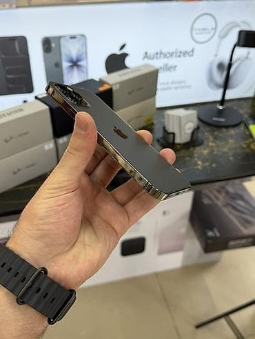 iphone se 4 qiyməti: IPhone 12 Pro, 128 GB, Graphite — 4