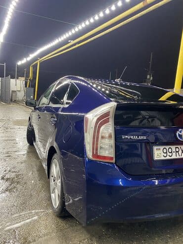 турбо аз подержанные автомобили таеота приюс аренд: Toyota Prius: 1.8 l | 2013 il Sedan — 7
