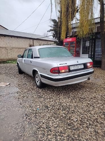 traktor satışı 82: Avtomobil: GAZ Volga (sedan), gümüşü rəng. Kuzov və eksteryer: - — 6