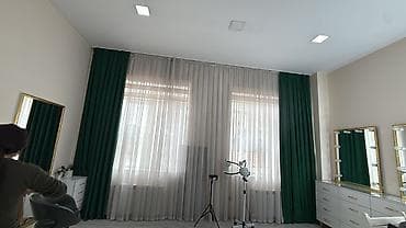 jalus pərdə: Perde eni 5.30.hün 3m Solonda olub baha alinib. Qiymet 100 azn. Unvan — 1