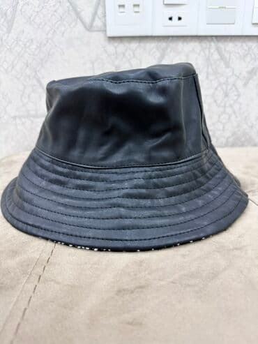 İkiüzlü (reversible) “bucket hat” papaq - Dizayn: Bir tərəfi qara