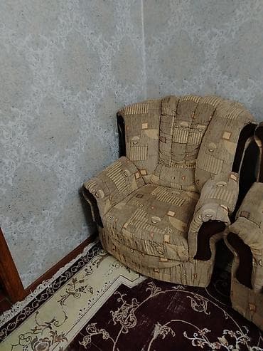 balta: Divan və 2 kreslodan ibarət yumşaq mebel dəsti - Tərkib: 3 nəfərlik — 1