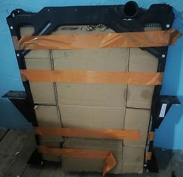 niva radiatoru: Volvo ( Fmx, Fh, FM) yuk masinlari ucun su radiatoru — 1