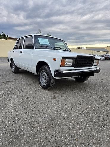 ucuz elektrikli avtomobil: VAZ (LADA) 2107: 1.6 l | 2010 il 211000 km Sedan — 5