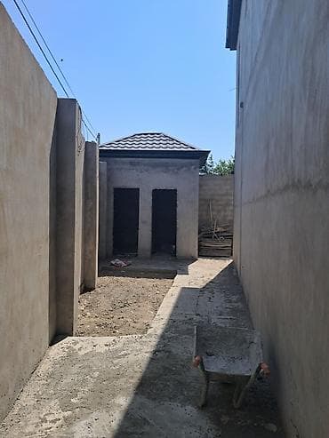 avto qaraj az: Mərdəkan 5 otaqlı, 240 kv. m, Təmirsiz — 7