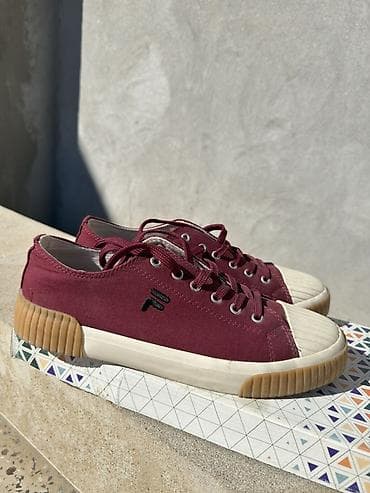 Krasofkalar və idman ayaqqabıları: Məhsul: FILA kanvas krossovkalar - Rəng: Bordo (şərab rəngi) üst — 3