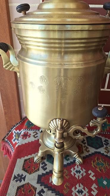 ev kandisaneri: Od Samovar, 10-dan çox l — 2