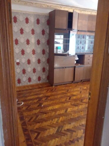 köhnə suraxanıda kirayə evlər: Ünvan ehmedli neapol dairəsi yaxınlığında . qismen ewyali menzil — 9