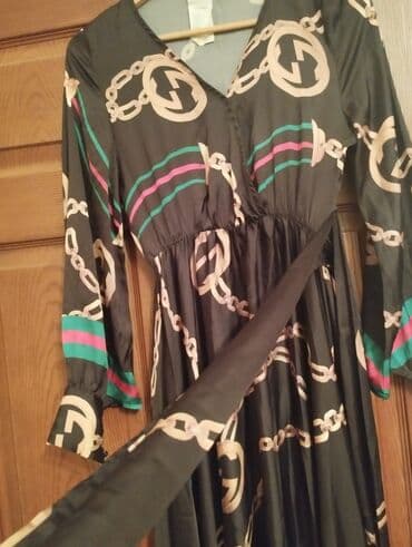 atlas donlar: Cox gozel dondur,bir defe geyinilib,balaca olduguna gore satılır — 1