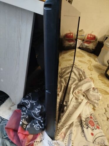 kürsülü ev proyektləri: İnterneti Var. İşlək Vəziyyətdədir LED televizor - Təxmini — 2