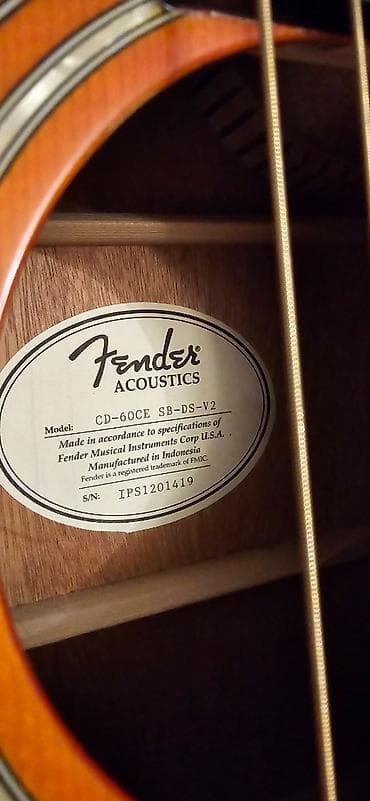 Qarmonlar: Akustik gitara, Fender, 6 sim, İşlənmiş, Ünvandan götürmə — 2