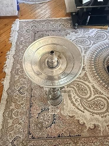 bas: Böyük ölçülü, dekorativ metal samovar-nərgile (şişə hissəsiz). - — 2