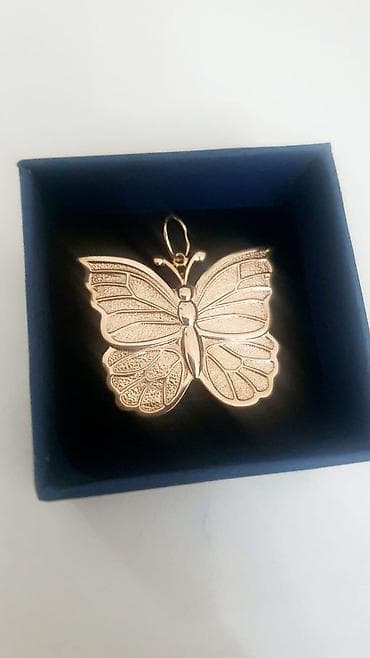 mini çanta: Qızılı tonlarda kəpənək kulonu - Zərif kəpənək forması: detallı qanad — 2