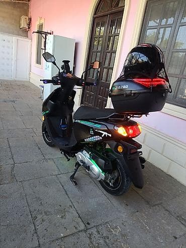 zigzag moped: 50 sm3, 2024 il — 5