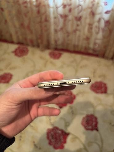 iponalar: IPhone 7, 32 GB, Qızılı, Barmaq izi — 4