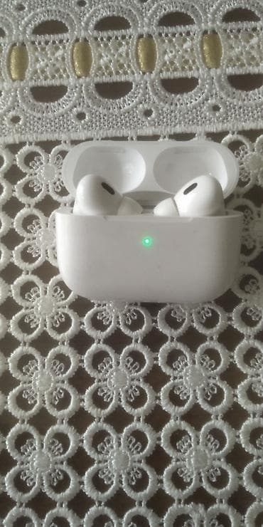 iphone 14 pro ekranı: İşlənmiş Simsiz (Bluetooth) Qulaqcıqlar, Apple, rəng - Ağ — 1