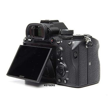 sony 2500: Sony rəqəmsal güzgüsüz fotoaparat (Alpha seriyası) - Tam kadr sensor — 1