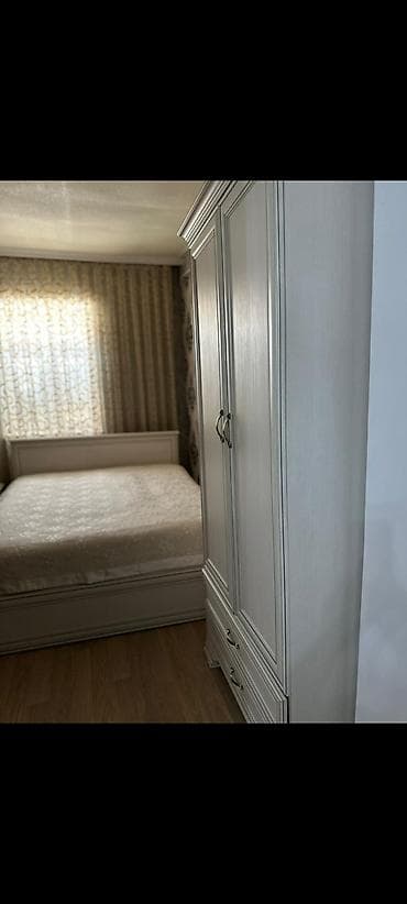 Ev üçün mebel: İkinəfərlik çarpayı, Dolab, İşlənmiş — 1