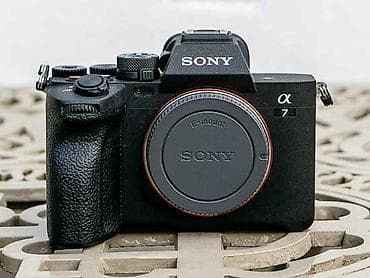 Sony Alpha 7 (A7) güzgüsüz fotoaparat – E-mount sistemli tam kadr