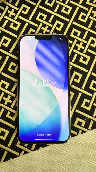 iphon 14 pro: IPhone 13 Pro, Qızılı, Simsiz şarj — 2