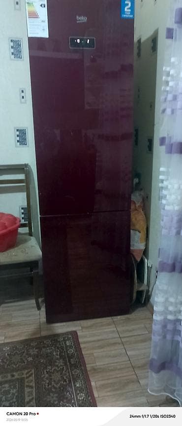 kt 8 max: 2 qapılı Beko Soyuducu Satılır, rəng - Qırmızı — 1