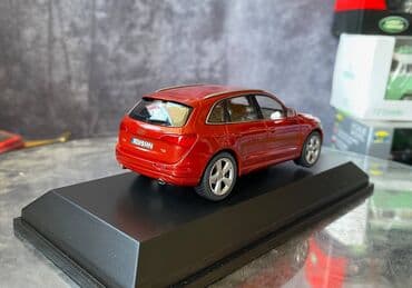 metbex tavan modelleri: Коллекционная модель AUDI Q5 MJ facelift volcano red 2013 Dealer — 19