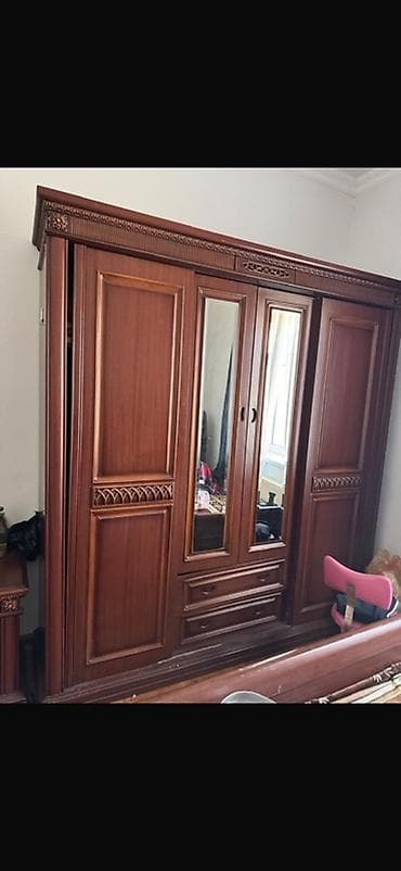 İkinəfərlik çarpayı, Dolab — 3