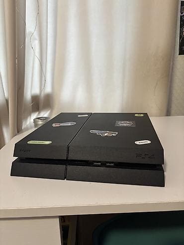 pixel 4: PlayStation 4 Fat satılır. Konsol tam işlək vəziyyətdədir və heç bir — 1