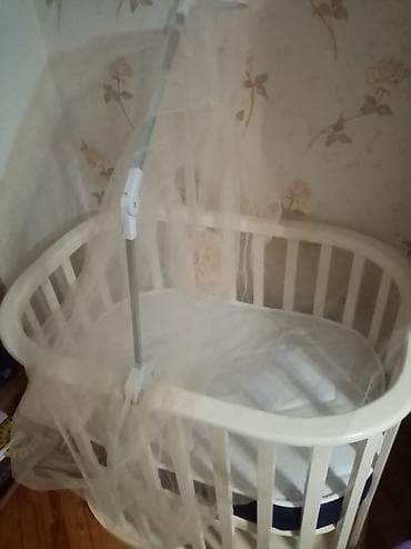 Uşaq mebeli: Oğlan və qız üçün, Yeni, Yumru, Beşik, Dəst ilə, Yellənmə mexanizmsiz — 6