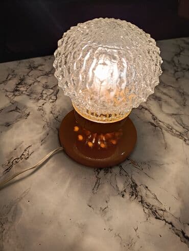 Vintaj masa lampası. sovetin tezedi,hec iwlenmeyib,cox yaxwi lalafo.az -da Vintaj masa lampası. sovetin tezedi,hec iwlenmeyib,cox yaxwi