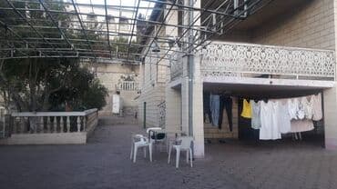 Həyət evləri və villalar: Bakı, Qaraçuxur qəs., 200 kv. m, 6 otaqlı, Kombi, Qaz, İşıq — 1