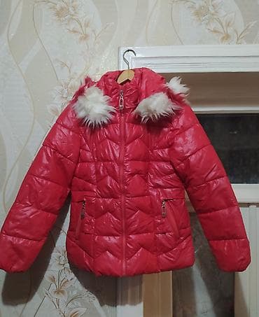 desd paltarlar: Qız uşağı üçün balonka az geyinilmiş parlaq qırmızı rəngli — 2