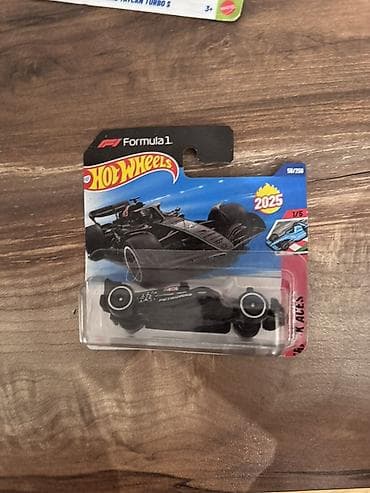 hot wheels formula 1: Bugatti, 2025 il, 1:64, Dəmir — 8