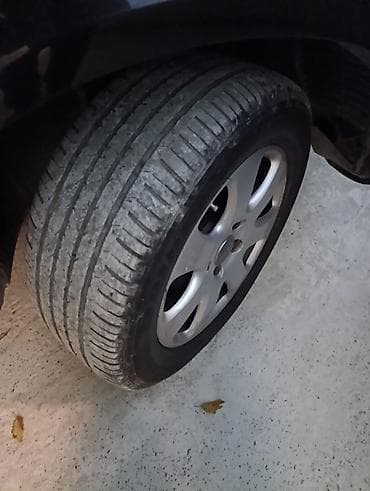 20 lik disk teker: Audi orijinal yüngül lehimli disklər və Bridgestone Dueler H/L — 1