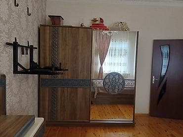 işlenmiş masa desti: Yataq dəsti — 1