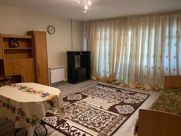 ramanı evlər: Yasamal rayonu Elmlər metrosunun yaxınlığında, köhnə tikili 9 — 7