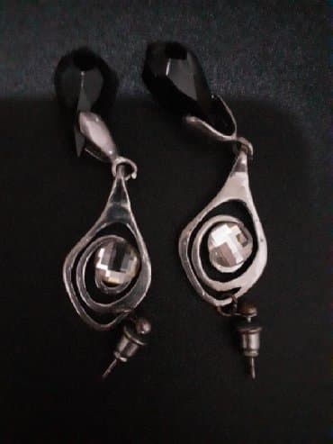 Sırğa lalafo.az -da Sırğa