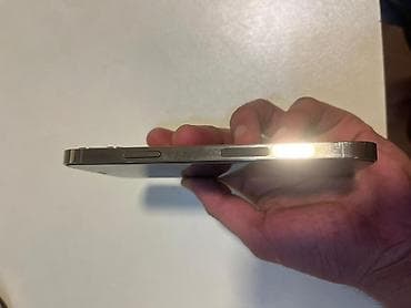 iphone 13 yeni: IPhone 12 Pro, Qızılı, Face ID — 5