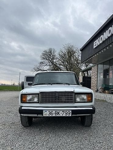 VAZ (LADA) 2107: 1.6 l | 2006 il 185000 km Sedan