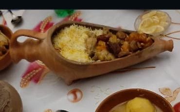 Baliq formasinda uzunsov plov qabi temmiz saxsidandi elave qatqisi