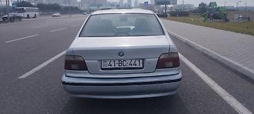 bmw e39 kuza: BMW 5 series: 2.5 l | 1997 il Sedan — 5