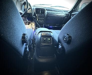 kvadrasikl satisi: QAZ 31105 Volga: 2.3 l | 2005 il 230000 km Sedan — 10